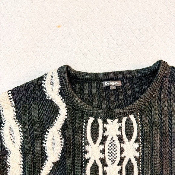 Desigual Brixton Black & White Knit Long Sleeve Sweater Size Small - Picture 6 of 7